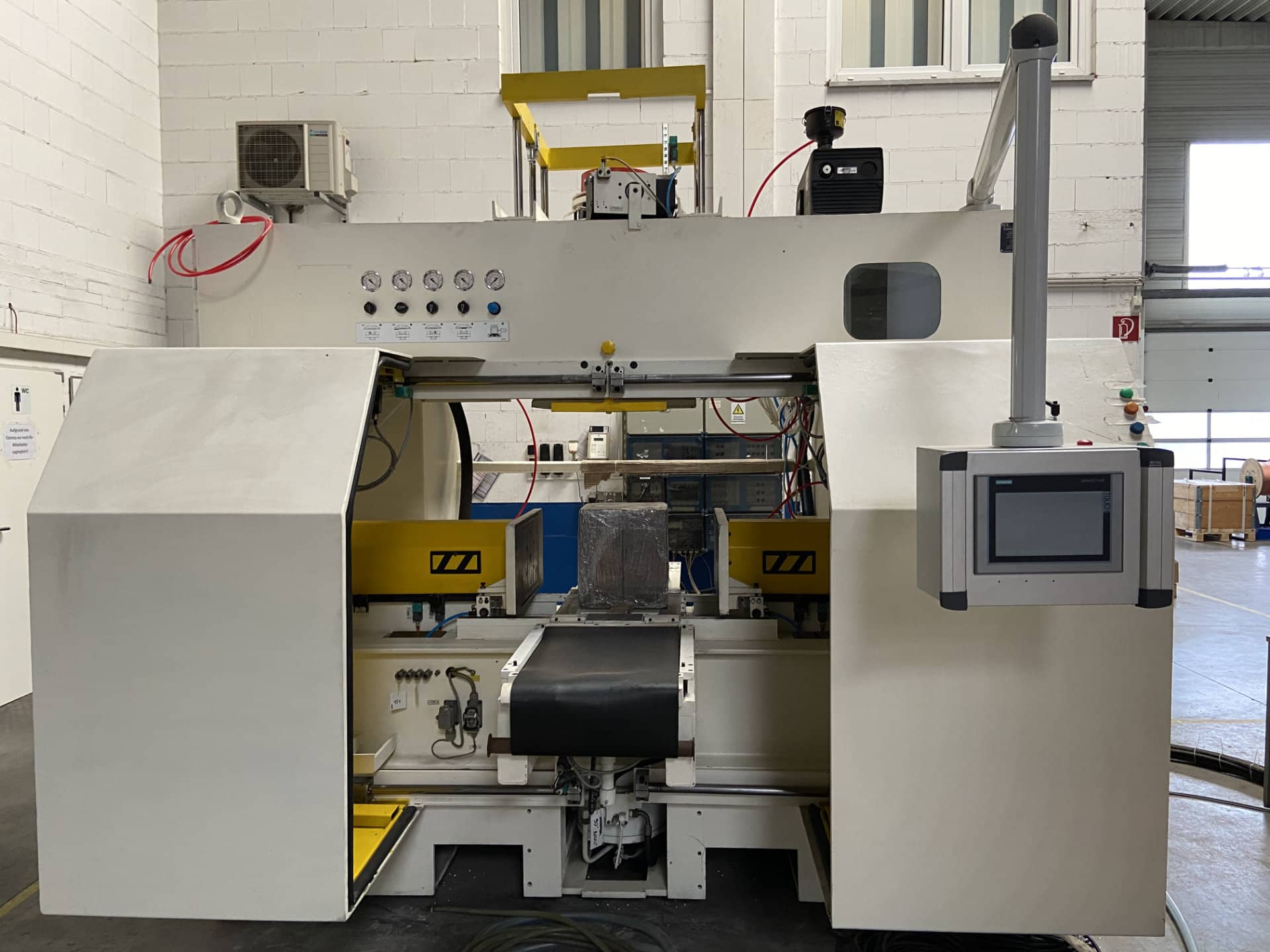 Kernschiessmaschine Cold Kernschießmaschine Cold Box von Laempe: LL20